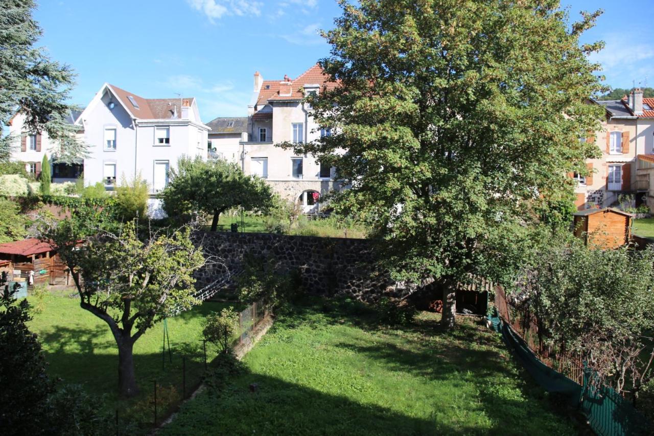 Jourde Vacances Le Puy-en-Velay Esterno foto